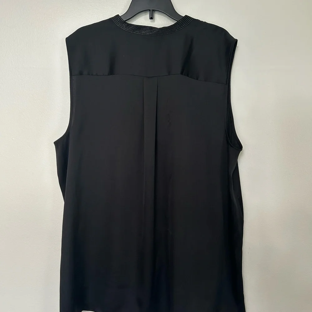Ann Taylor Black Sleeveless Blouse - Picture 2 of 5